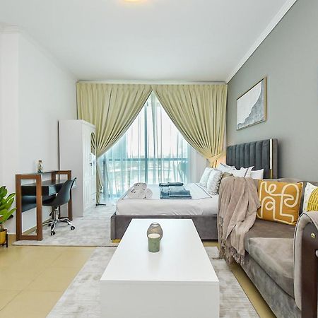 Luxury Escapes - Modern Studio Near Metro In X1 Tower Jlt ดูไบ ภายนอก รูปภาพ